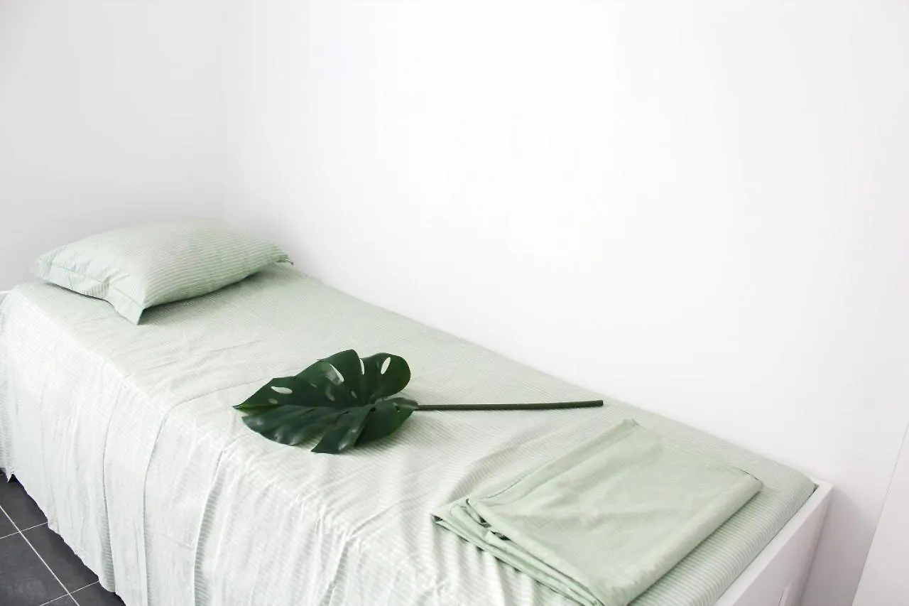 Hostel Atelier 3 Loulé 0*,  Portugal